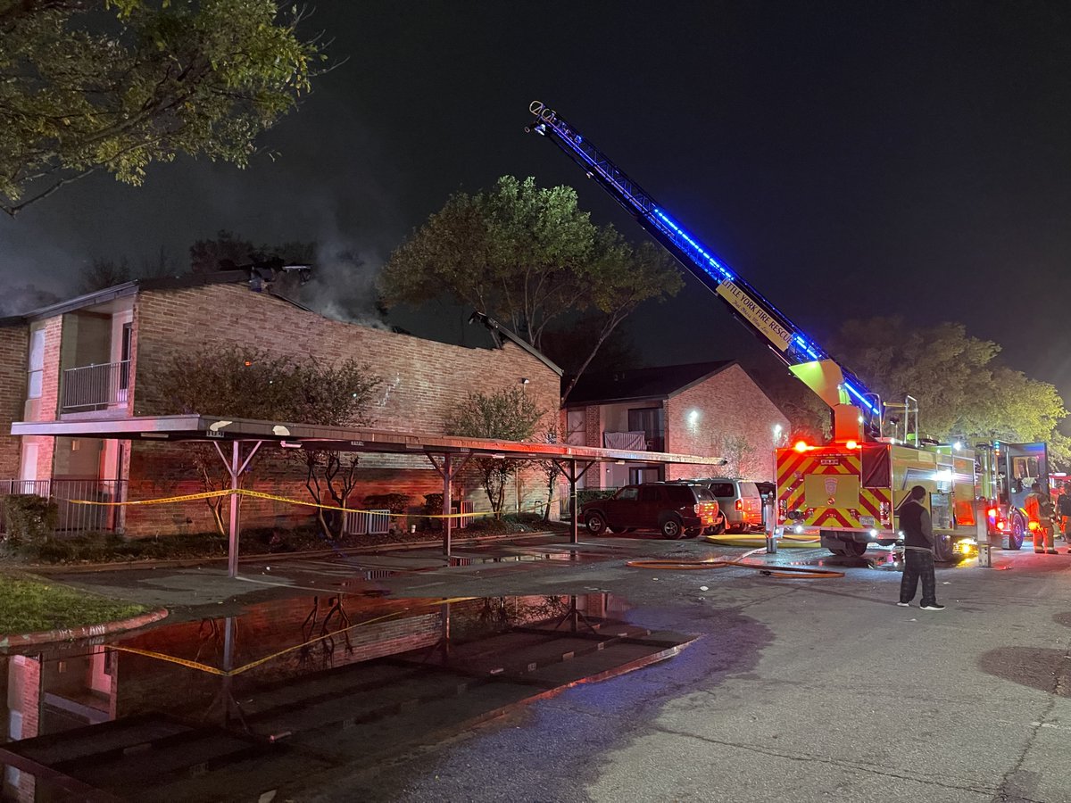 NW_VFD's tweet photo. Overnight Northwest Firefighters assisted Ponderosa Fire Department with a 2- alarm fire at Hollow Tree Ln. No injuries were reported. 

#northwestfire #nwvfd #apartmentfire #Engine44 #Rehab42 #D40 https://t.co/uGavhlO3kv