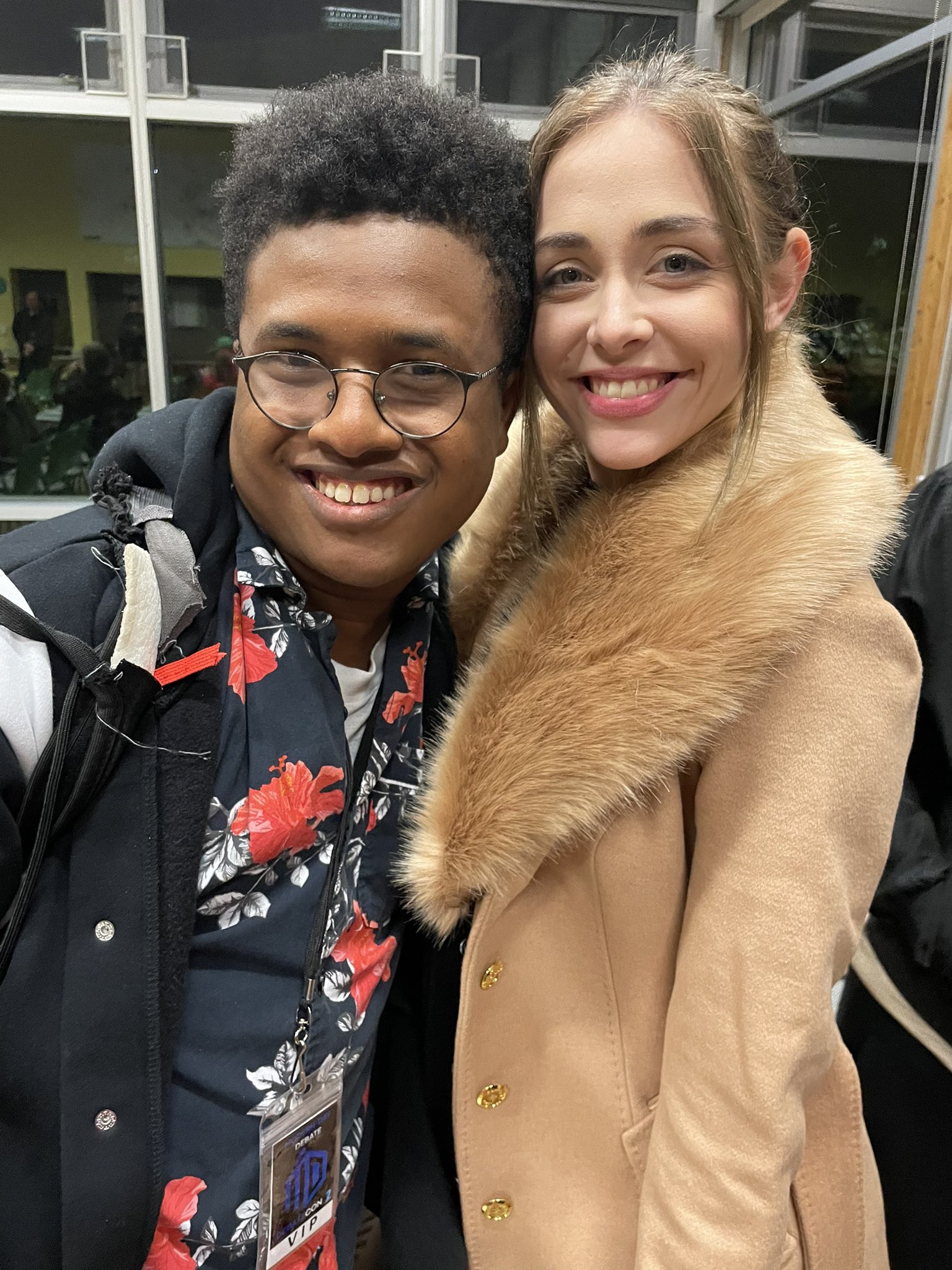 aupercat on Twitter: "Met @melinagoranson https://t.co/RPaTr9sS45" / Twitter