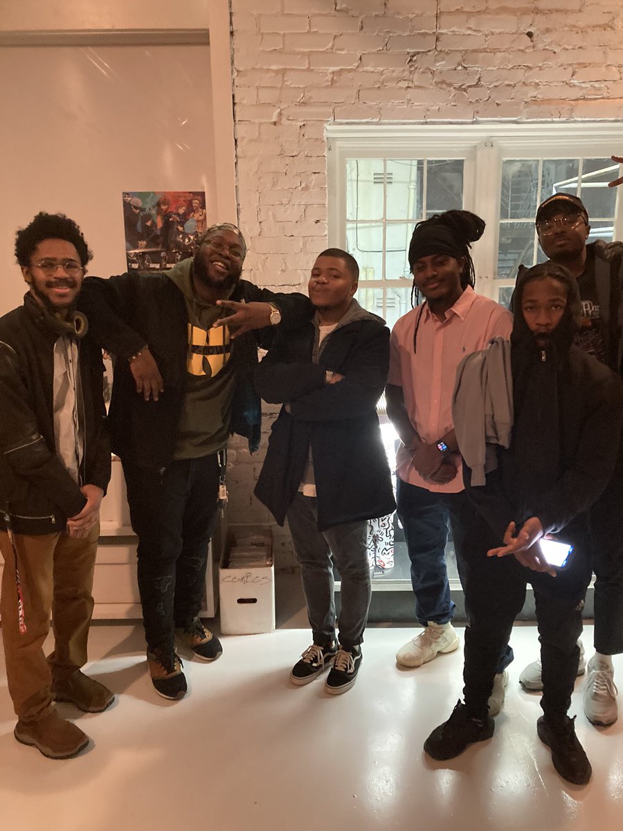 DreDysMusic's tweet image. Whole team got work 🔥 

@_9Five_ &amp;amp; @Fluseph just wrecked Kaiju at @OFFBEATjxn ! Night full of vibes, slappers, and leaks. If you missed out, you did yourself a disservice! 

Proud of y’all boys! ⁉️9️⃣

#Kaiju #OffBeatJxn #9Five #Fluseph #DownBeat