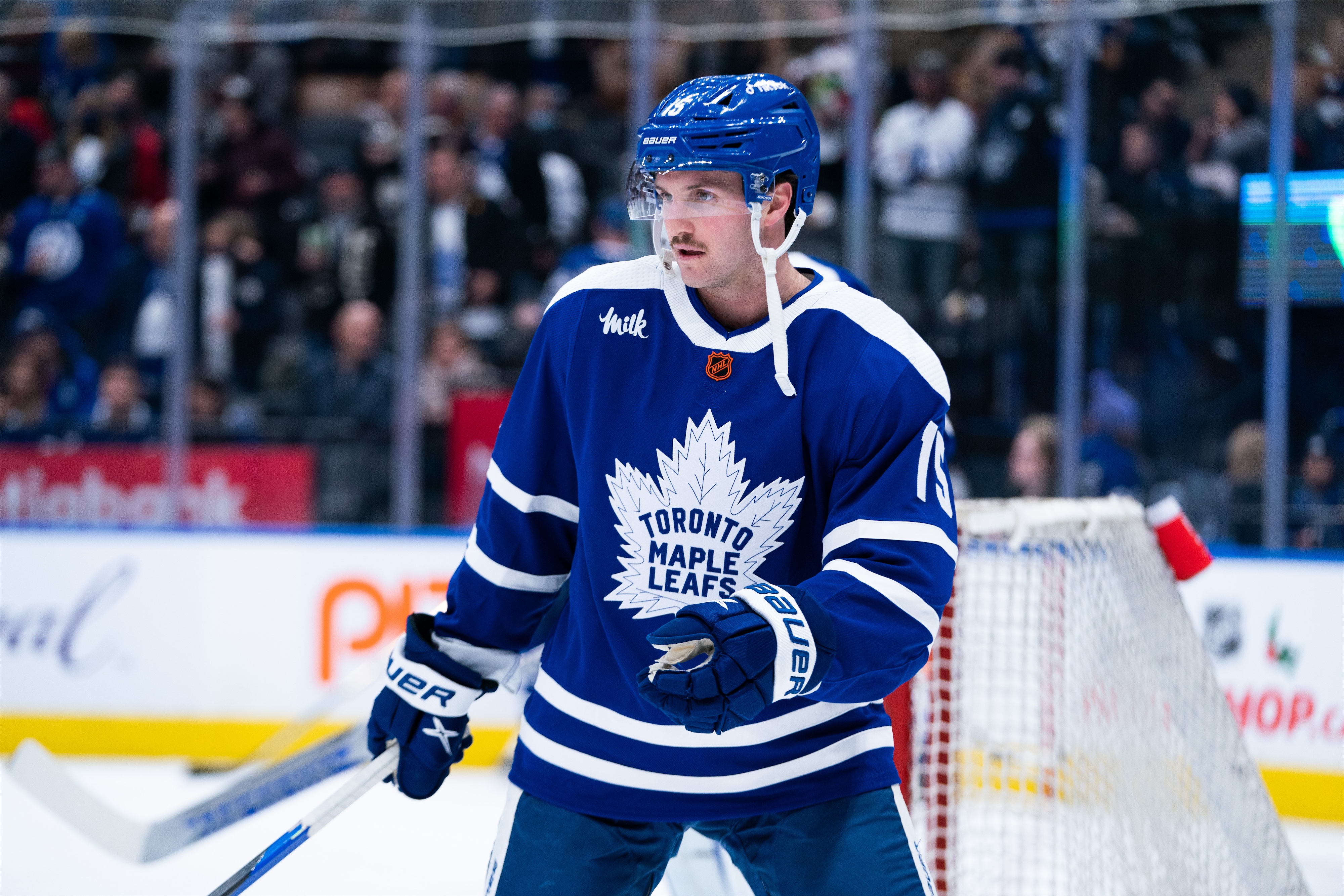 NHL on X: Throwback threads 🔙 These @MapleLeafs #ReverseRetro unis  feature a crest with vintage, single-needle stitching as well as a narrow  shoulder yoke specifically created to match the original Stanley Cup-winning