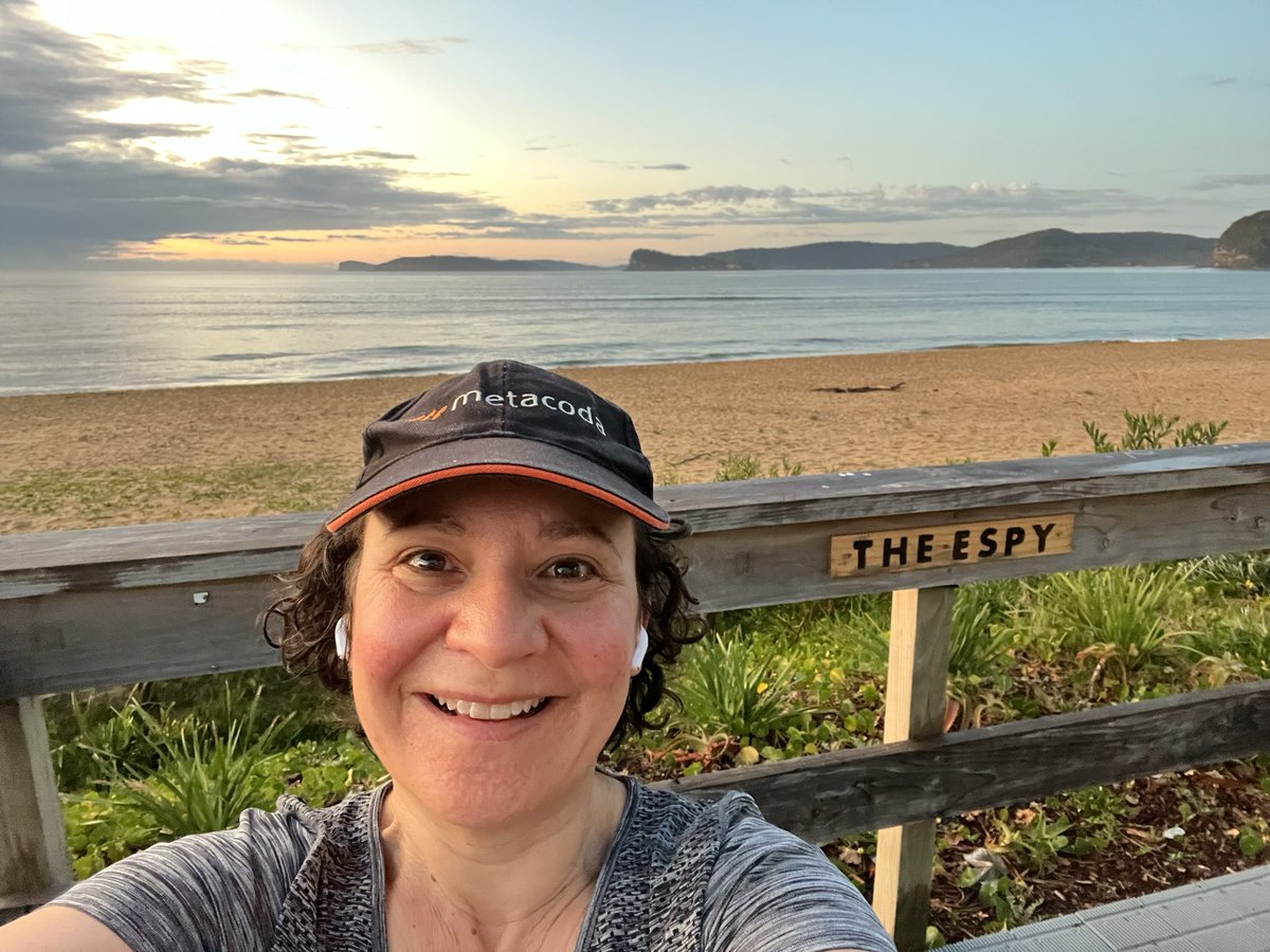 HomesAtMetacoda's tweet photo. Sunrise run around the Esplanade!
#beach #sunrise #morningrun #uminabeach https://t.co/dCkA5Ef3zM