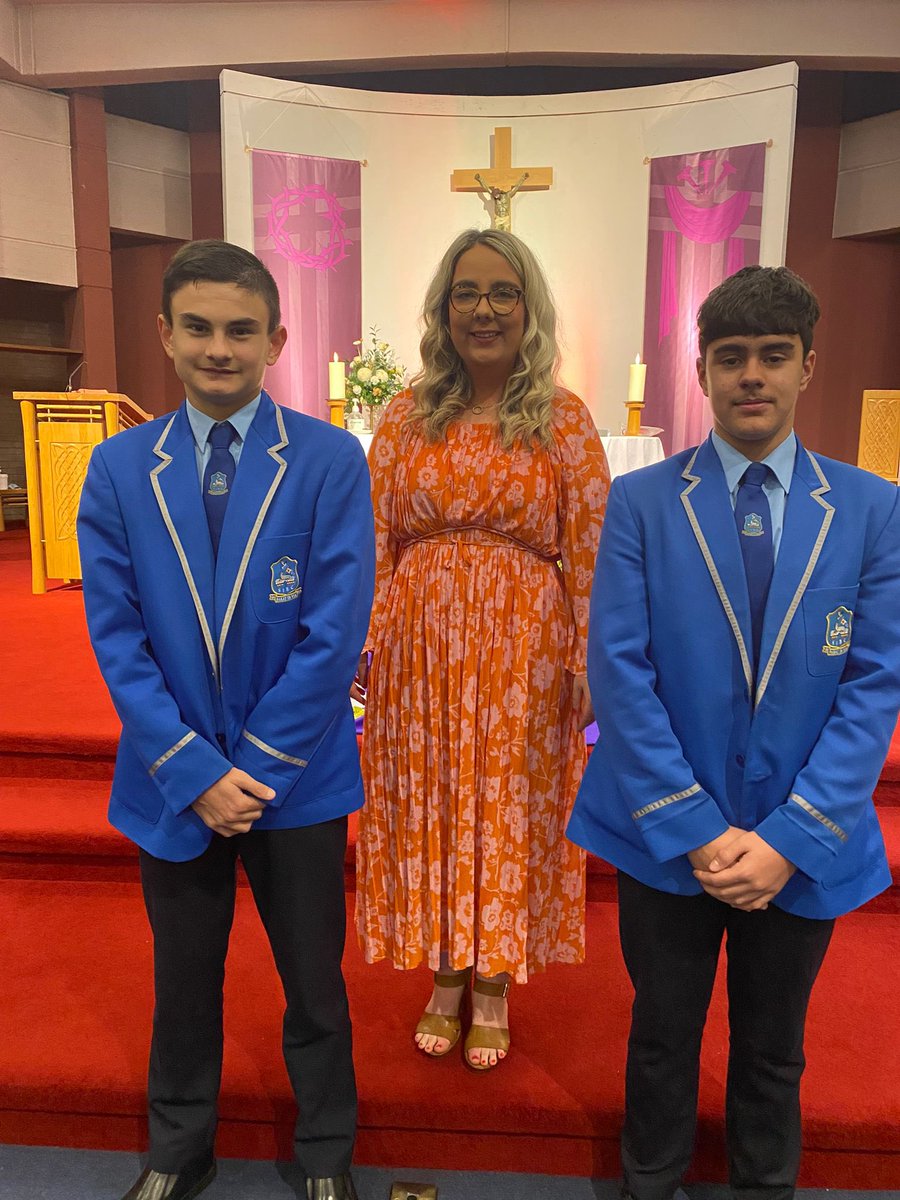 Another great evening with our Year 10 pupils Sean and Brendan reading at the Saturday Vigil Mass in Drumcree Church. Pictured here with their RE teacher Miss Trainor. Well done boys, you were fantastic representatives of SJBC. 🙏👏🏻🙏