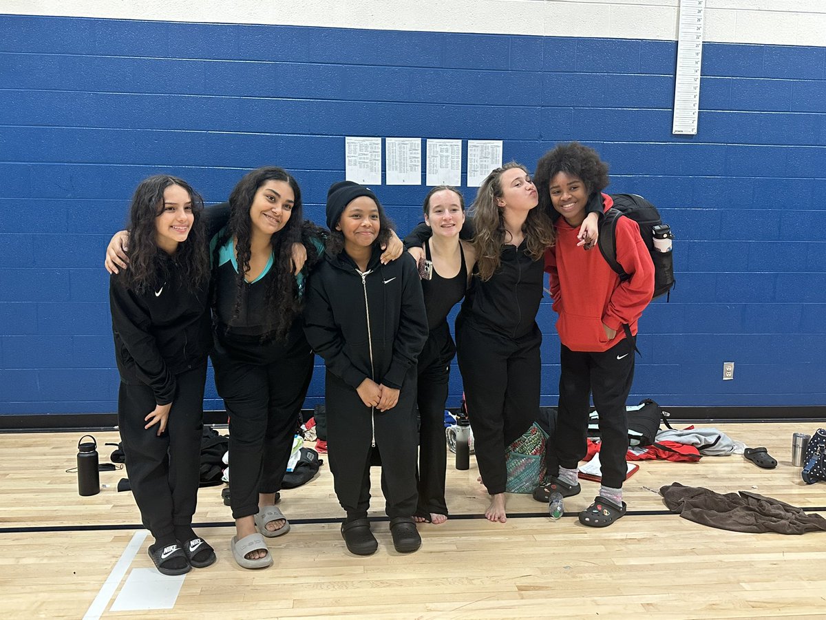 nattsivera's tweet photo. Today supporting the LMS Swimming Team 🏊🏼‍♀️ They did so great. We had such an amazing time! 👏🏼🎉 #bethechange #GoLMS   
•  
• 
Congrats Coach Miller @alliemaemusic 🎉 https://t.co/SiSGJFqLtM