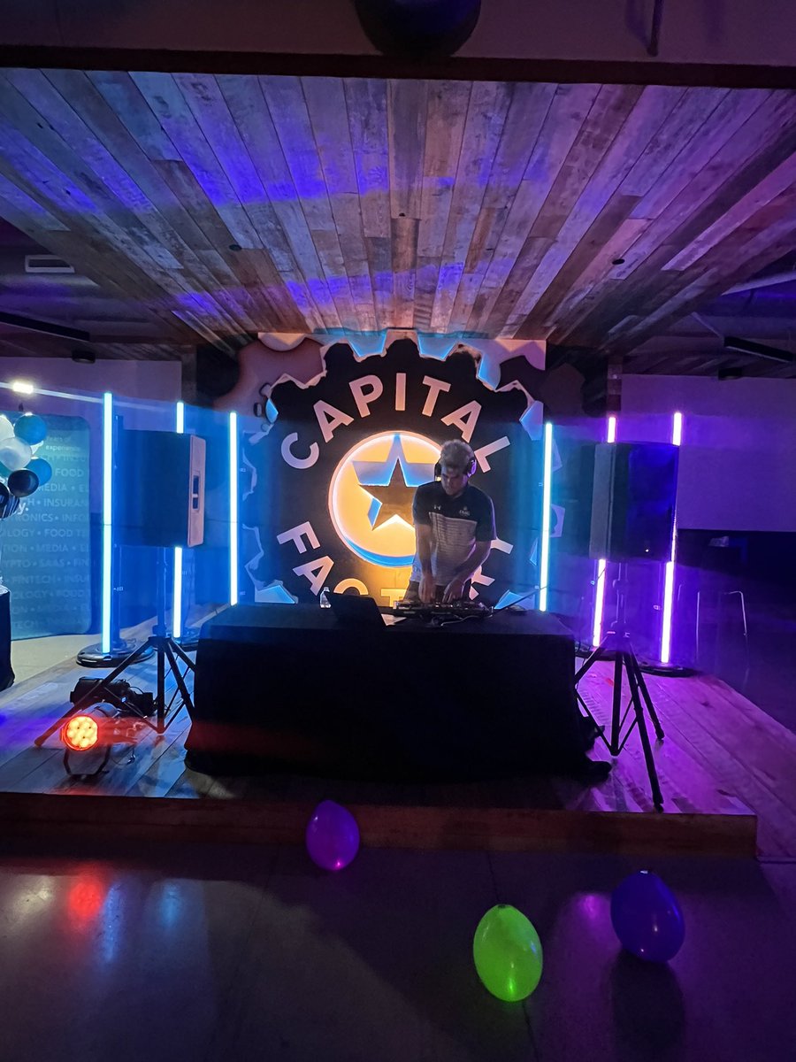STATION_Austin's tweet photo. We wrapped up #ATXStartupWeek last night with Austin Startup Crawl — the best celebration of our city’s entrepreneurs and innovators 🚀✨🔥

Thank you to everyone who came out and joined us — we’ll see you at the next startup crawl during #SXSW ⚡️ https://t.co/ELc5SUNZcD
