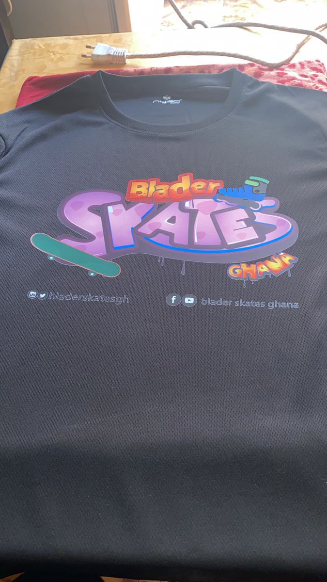 bladerskatesgh's tweet photo. Printing T-shirts and getting them ready for our 2023 projects.
You buy, you’re indirectly supporting the organization and promoting the @bladerskatesgh brand for the future.
#NormaliseSkating #FreeTheYouth #skaters #GhanaSkates #bladerskatesghana #bladerskates #bladers #rolling https://t.co/max7JnUlS3