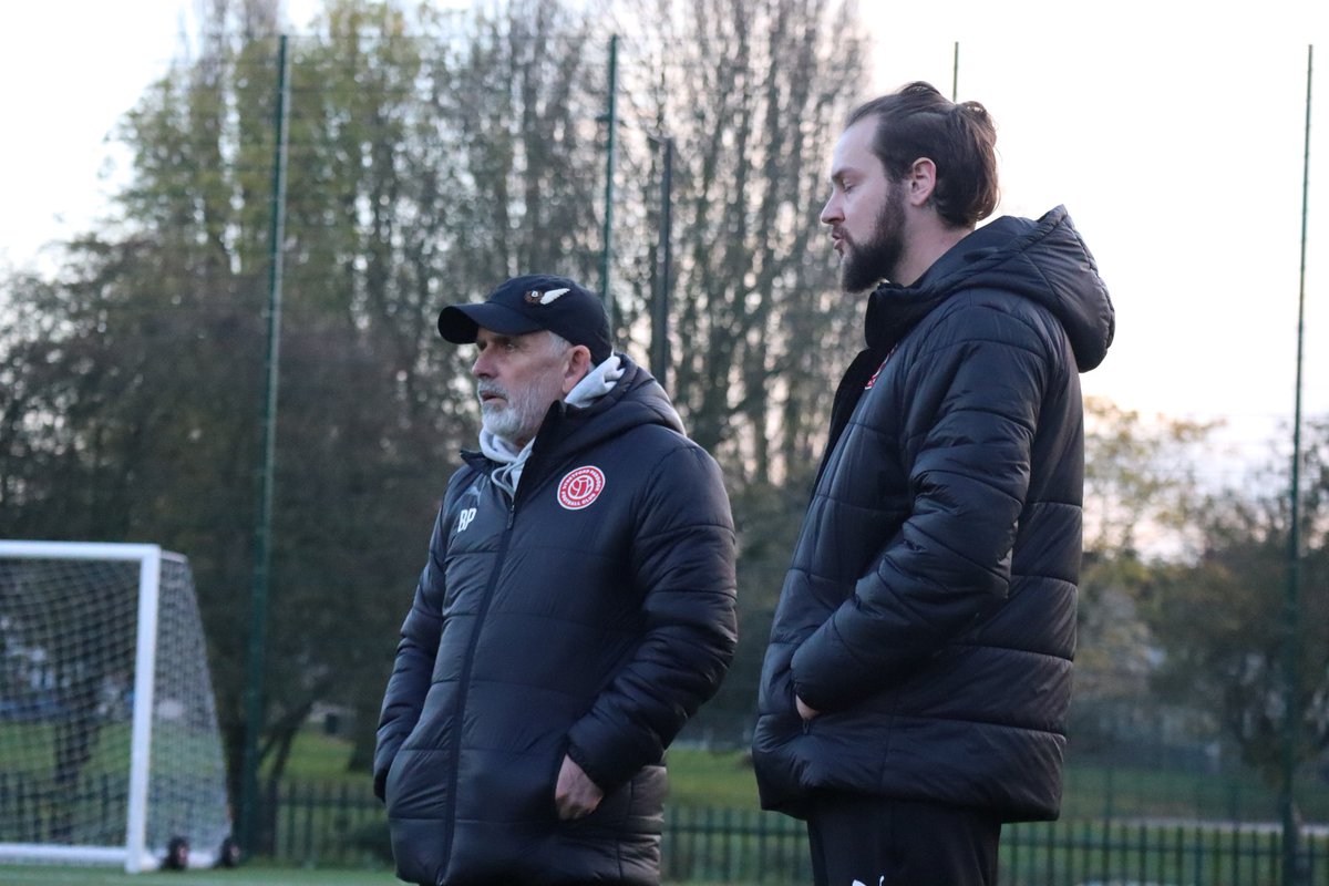 DevelopmentReed's tweet image. It's always a strange feeling playing without the gaffer, it took us a while to get going but pleased that the performance came. Some good goals, but focus will be training to stop the rut of set pieces being conceded. Another 3 points in the @CheshireFL @SPaddockFC #upthepaddock