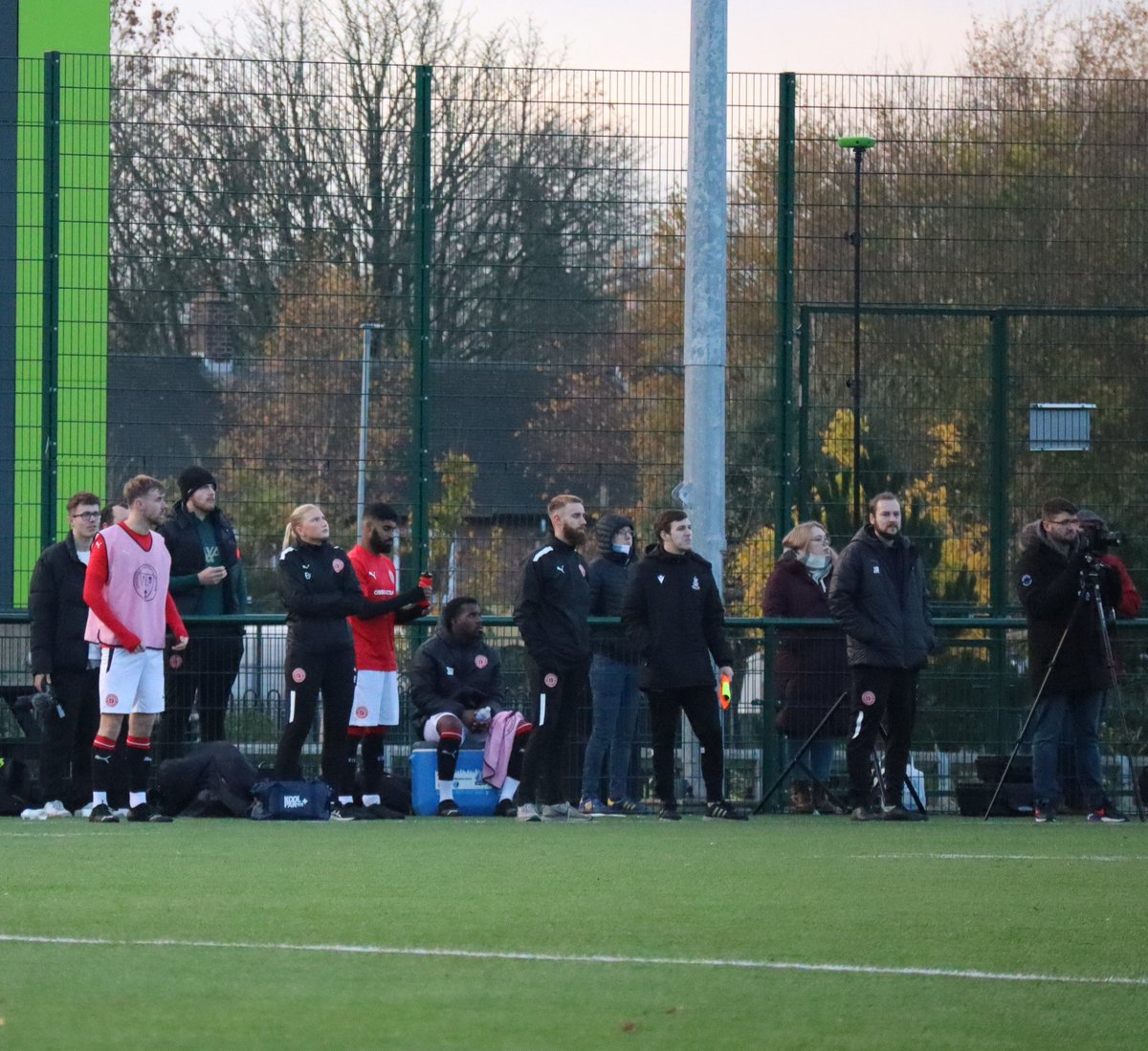 DevelopmentReed's tweet image. It's always a strange feeling playing without the gaffer, it took us a while to get going but pleased that the performance came. Some good goals, but focus will be training to stop the rut of set pieces being conceded. Another 3 points in the @CheshireFL @SPaddockFC #upthepaddock