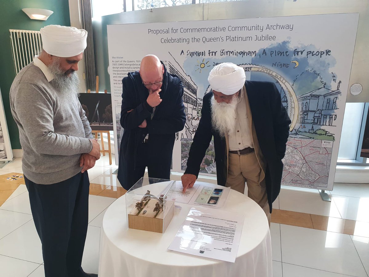 DrHayer's tweet photo. Pleasure to welcome @demelbourne to the Gurudwara, Civic Centre and Healthcare Centre yesterday. Inspired and uplifted by the opportunities the ICS presents. @BSol_ICS @NishkamCentre @NishkamHC @Dr_Sarb @ajit_ubhi https://t.co/XNEUnKV1wG