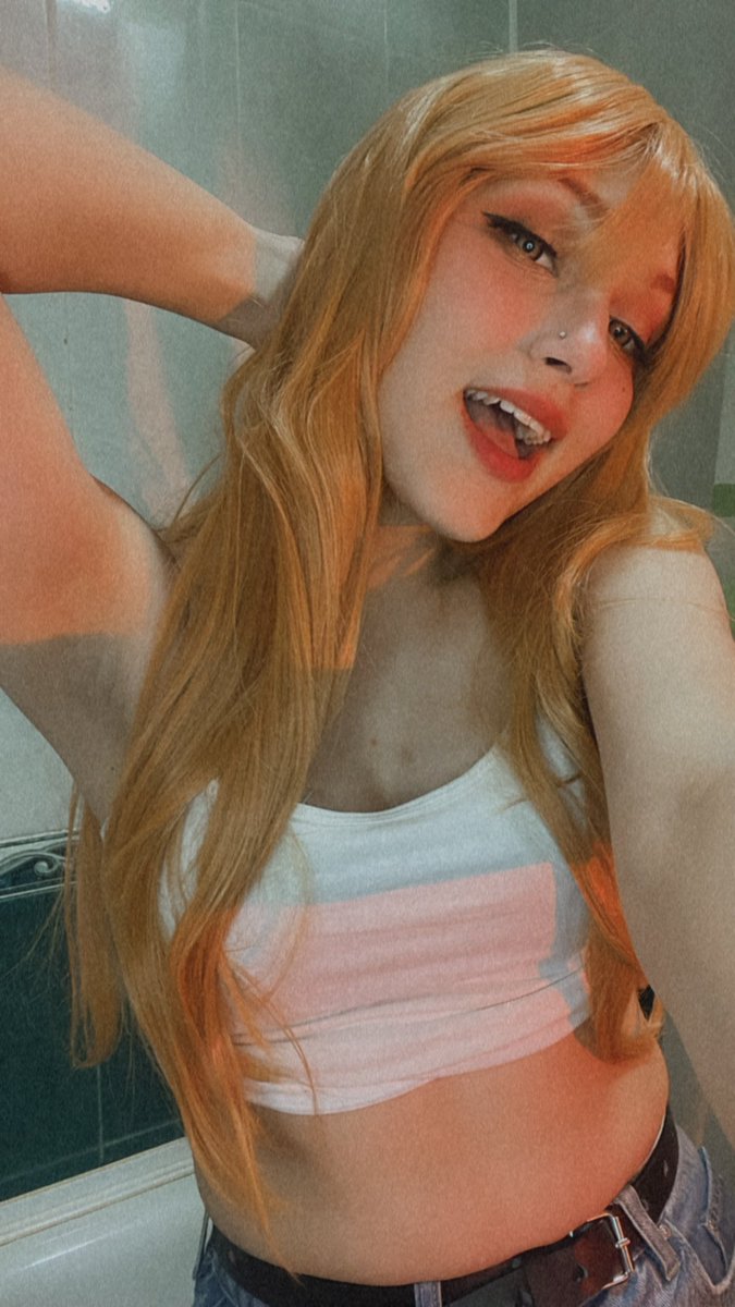 Veronikabont's tweet photo. Знайшла скарб! І він прям передімною😳✨
.
#nami #namicosplay #ONEPIECE #УкрТві #укркосплей #cosplay #namicosplay https://t.co/3NLXyBt1TP