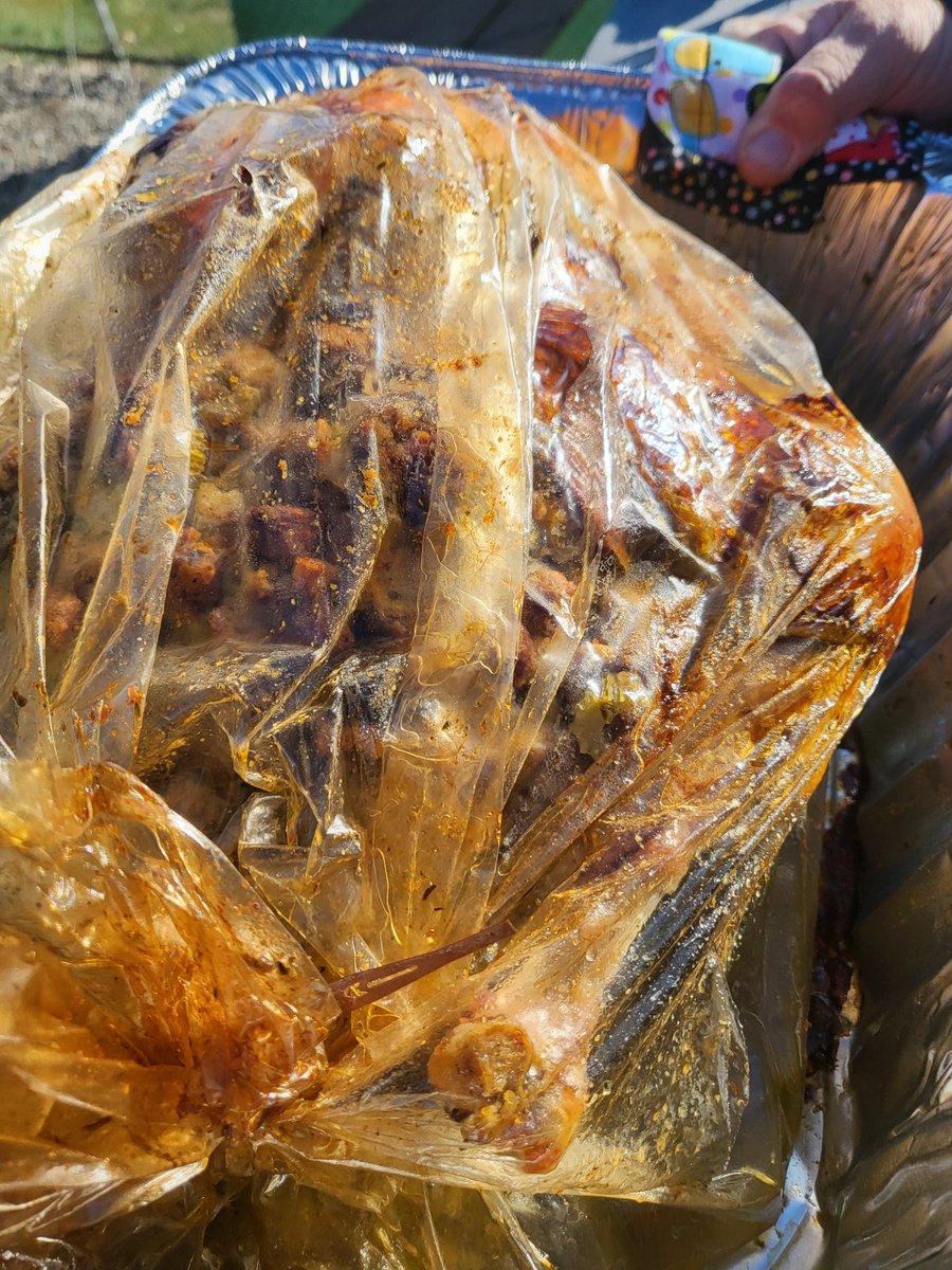 Thanksgiving Potluck Tonight 6:00 PM in the common room. Come stay with us and fill your belly.