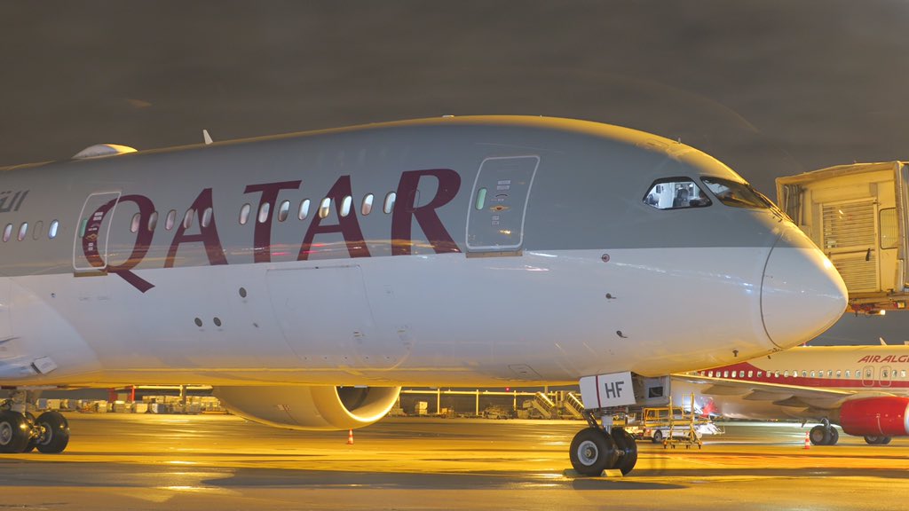 flight_report's tweet photo. Ce soir, direction Doha @HIAQatar 🇶🇦 pour le coup d’envoi de la @FIFAWorldCup #qatar2022 :
🥇 Première fois que la coupe du monde est organisé dans un pays arabe.
📅 Du 20 nov au 18 dec 2022
🏟 8 stades (40K-80K spectateurs)
✈️ Qatar Airways, compagnie officielle partenaire https://t.co/nhECEXGUIj