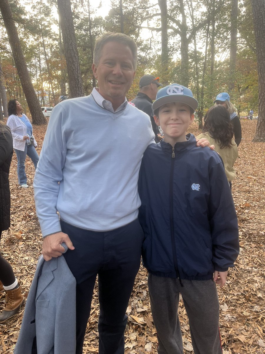 KCC_Mac_Clan's tweet photo. An Awesome day to be at Carolina, I got some photos here, I’m most exited because this is my dream college, @UNC I’m coming for you! https://t.co/K8h9JePtw1