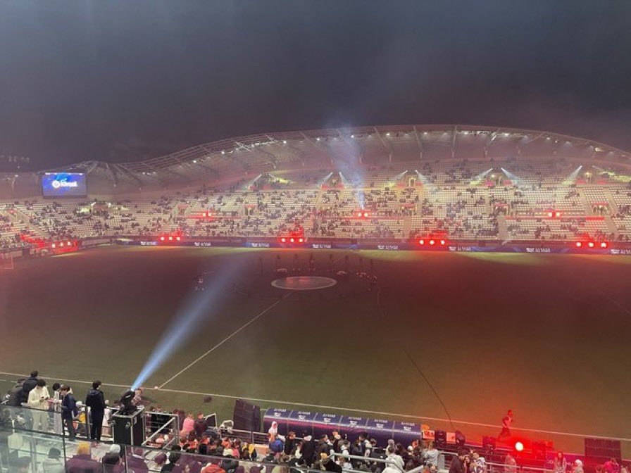 GOATPIECEFR's tweet photo. - Un yannou enflammé
- des bouchers sur le terrain
- des espagnols qui se font dominer
- Le Gear second d'inox
- un start de fou avec koba etc... 
- une ambiance de malade 
#ElevenAllStars #FRAESP C'est ça qu'on appelle le divertissement !!!
LE STREAM FR RÈGNE EN 2022 🙏🏼❤️ https://t.co/nGOQ062NAE