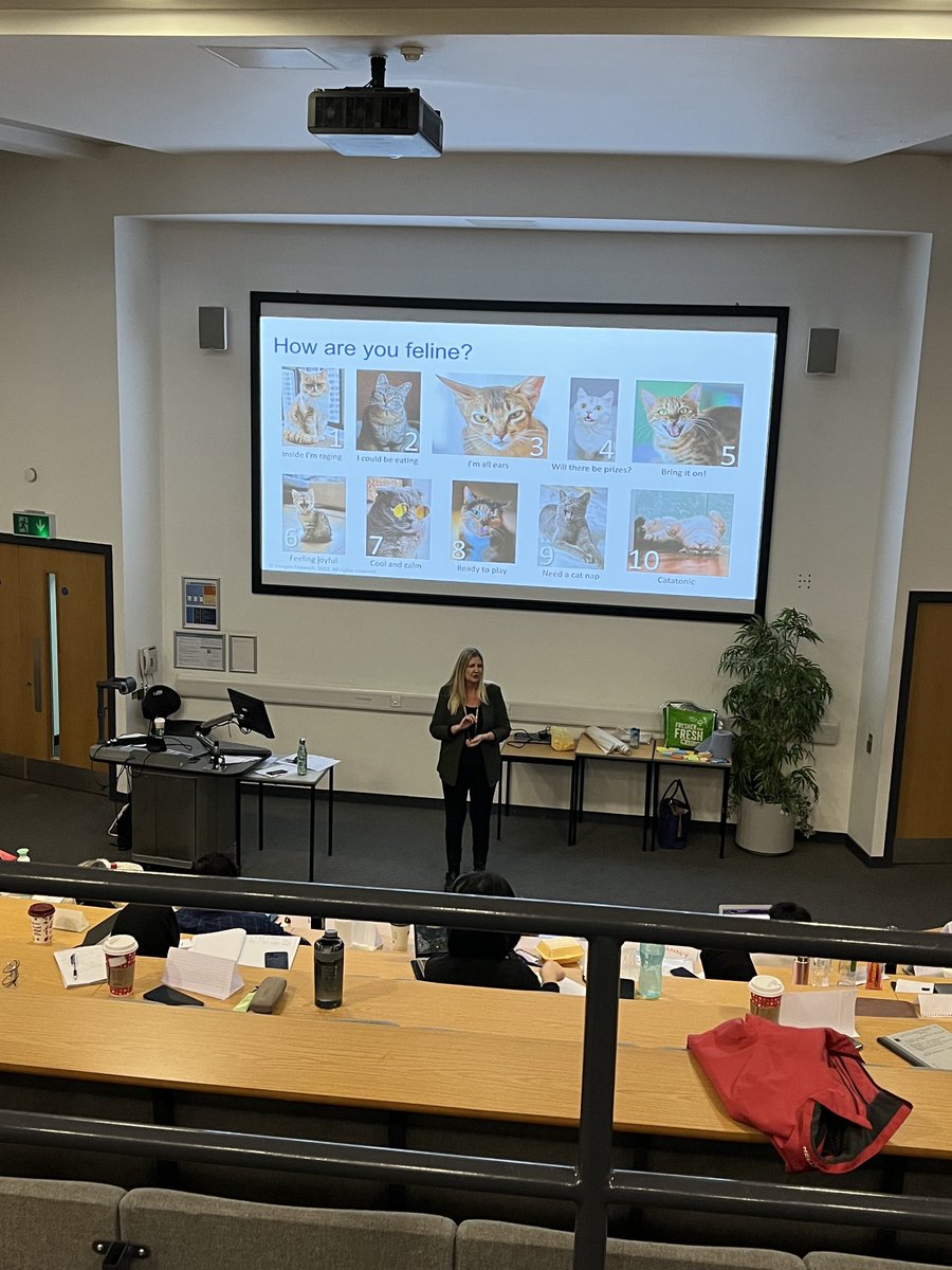 One of our WONDERFULLY- Full -Full amazing MAPP-CP alumni Imogen Maresch presenting her dissertation to our 2022 cohort!!! 🔥🔥#MAPP-cp #resilience #UEL ⁦<a href="/UEL_News/">Uni of East London</a>⁩