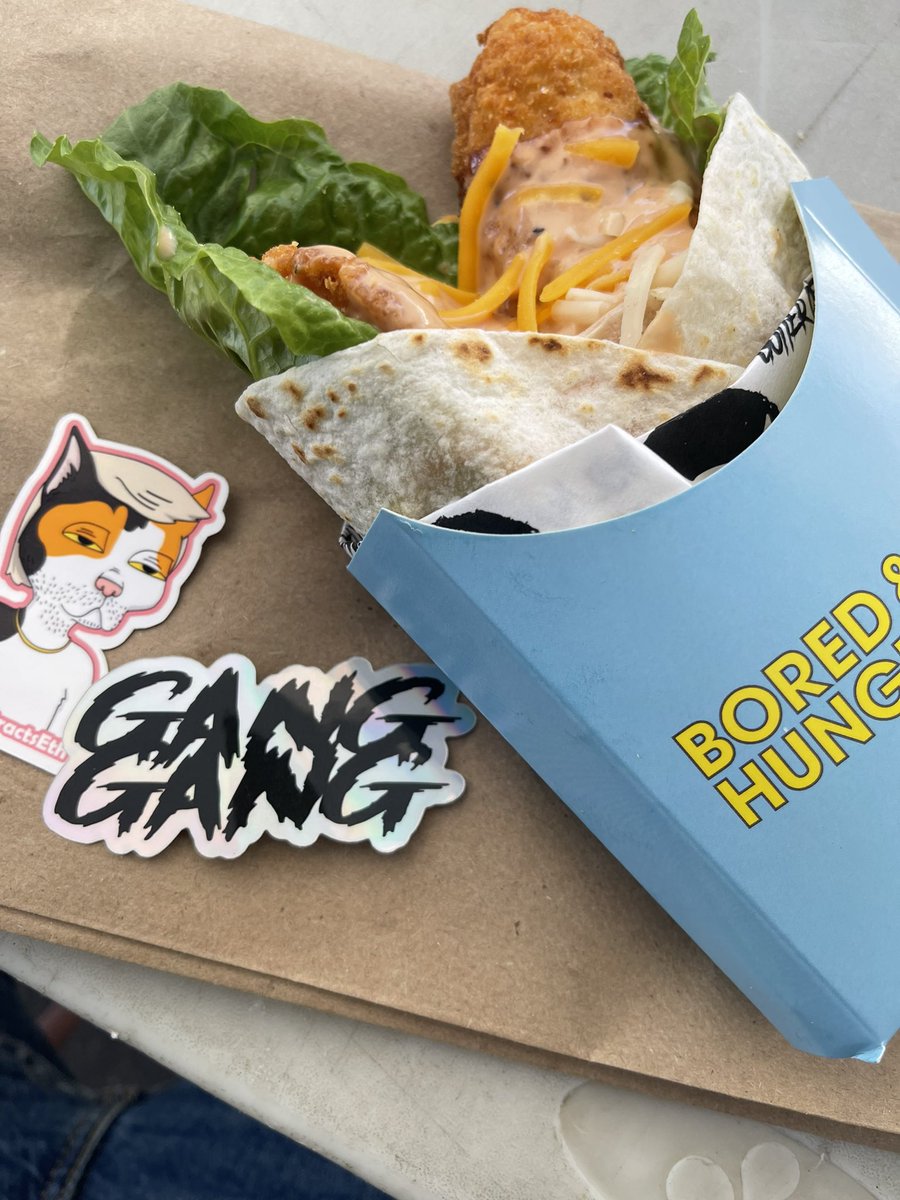 hdextracts1's tweet photo. Whole lotta gang wrap shit going down #guttergrub @GutterCatGang https://t.co/gFl52b9dOI