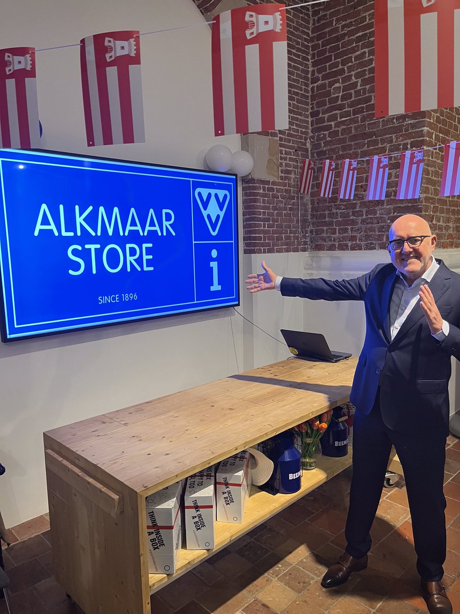 Al 126 jaar een begrip in Alkmaar, de VVV op het Waagplein. Vanaf nu een nieuwe naam: Alkmaar Store. Een fijne plek om binnen te lopen, niet alleen voor bezoekers maar zeker ook voor bewoners!