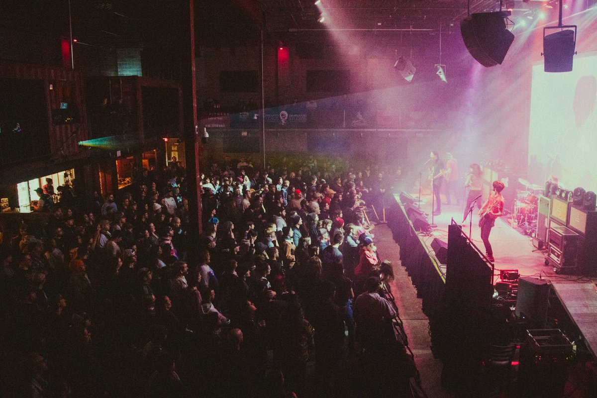 syscband's tweet photo. St Louis: damn, that’s crazy 🫡 tonight we’ll be in Lawrence, Kansas with @counterparts905 and @foreignhandsDE at @TheBottleneck doors at 6:30 💐

📸: @iamjoecalixto https://t.co/JCkQv1wss2