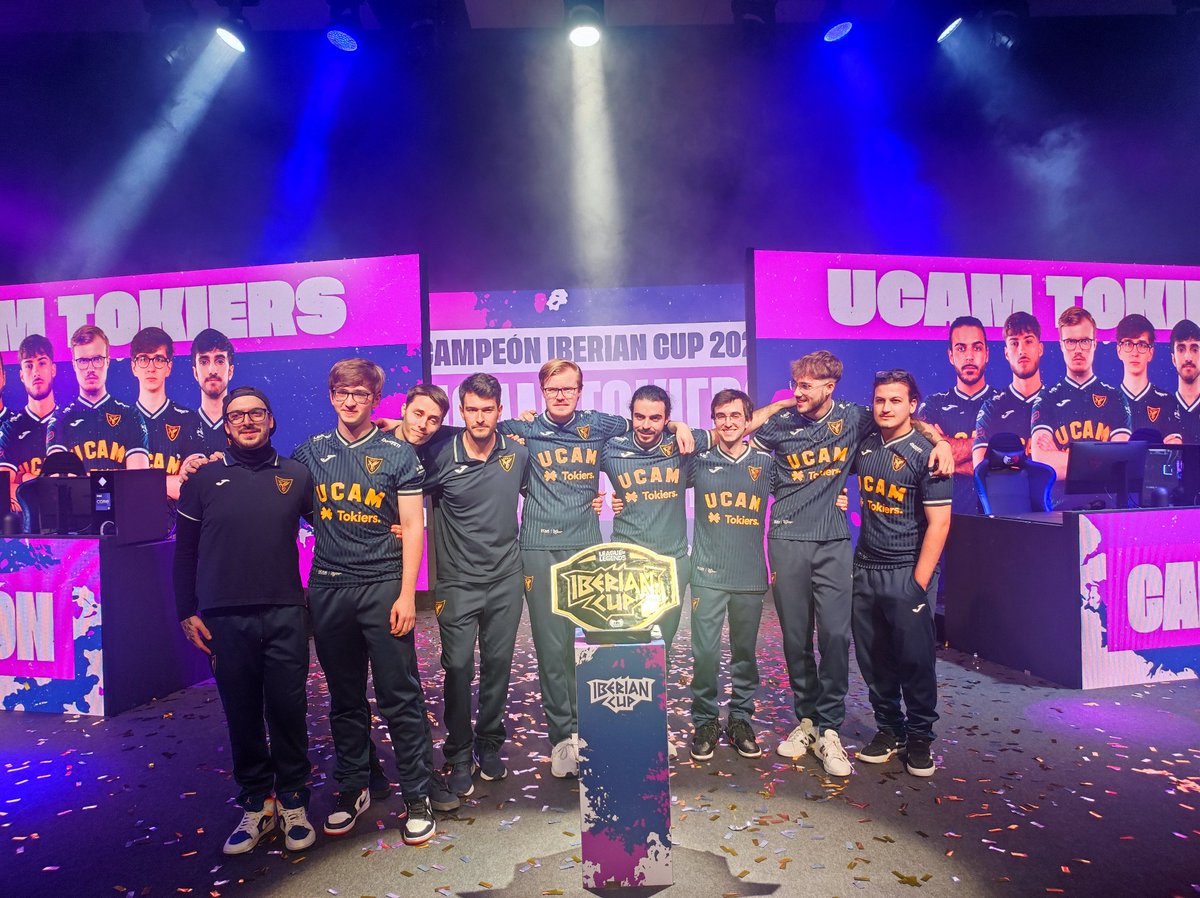 💙 E Q U I P A Z O 💛