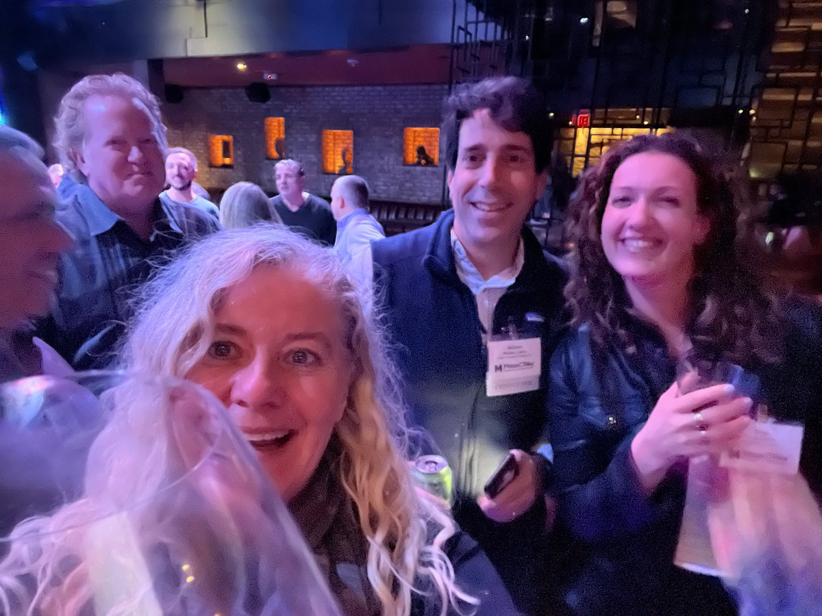 LauraGannon's tweet photo. #map22 @MassCPAs was a renewal for my #CPA soul! #taxtwitter @jensieczkowski @JeffLevineCPA @ctocpa @EdelsteinCPA @HarborOne https://t.co/Az4zmKM6bW