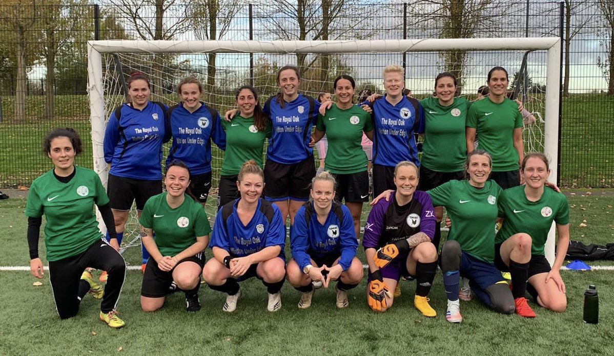 🐓🍛⚽️ Can’t beat a bit of 7 a side in a great league…These girls tho..🤙⚽️ @bristolwfcl #footballforall