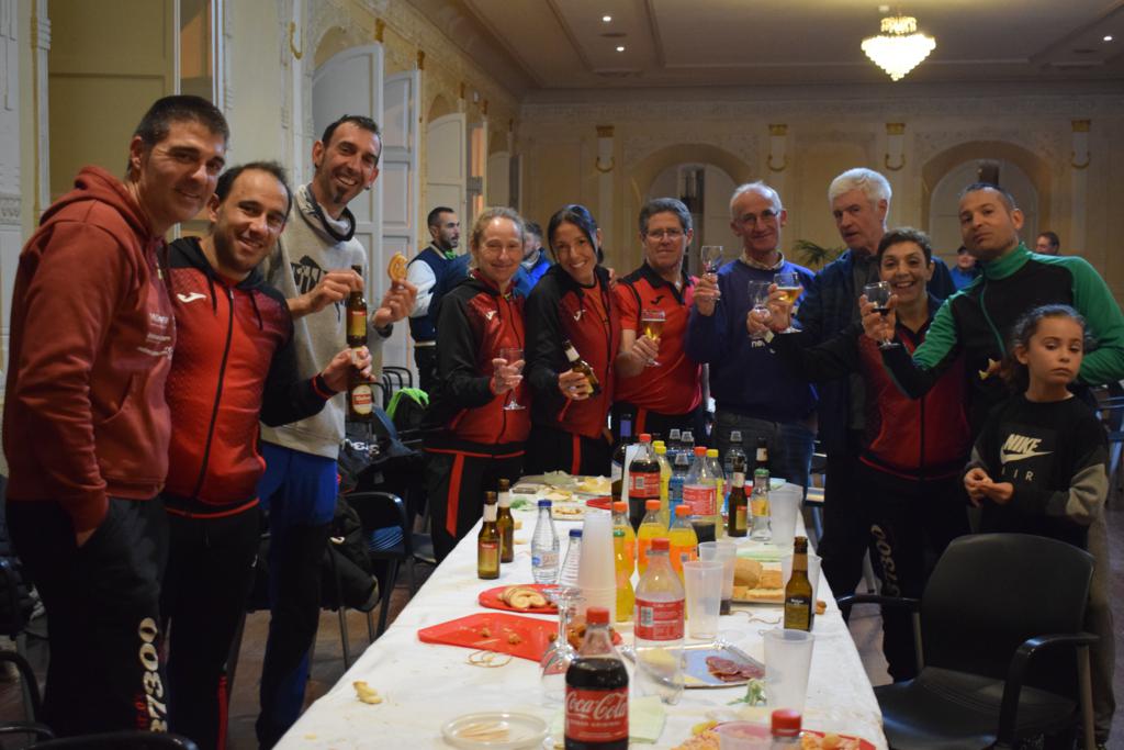 orycronsport's tweet photo. Gran lunch como colofón final al VI Duatlón Cross “Ciudad de Peñaranda” y VII @circuitodusal https://t.co/Mn49Wgjwlp