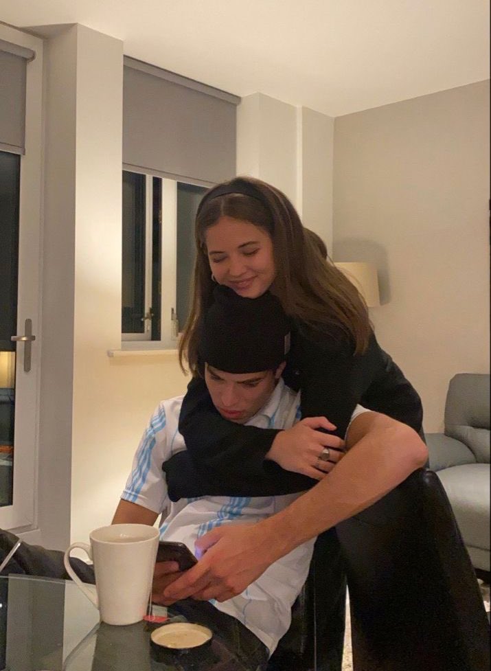 aprilockwood's tweet image. HAPPY BIRTHDAY TO MY BESTEST FRIEND IN THE ENTIRE WORLD!!! MAXIE, I LOVE YOU SO MUCH AND I HOPE YOU HAVE THE BEST DAY EVER! THANK YOU FOR BEING MY BROTHER AND BEST FRIEND ALL IN ONE PERSON. I APPRECIATE YOU MORE THAN YOU KNOW AND CANT WAIT TO CELEBRATE LATER 🎉🥂♥️