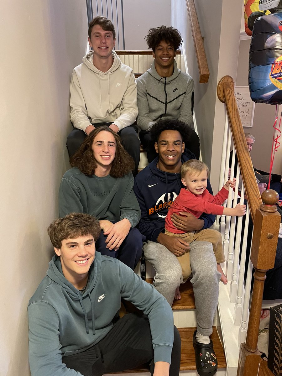 Lauren Tygard tweet media