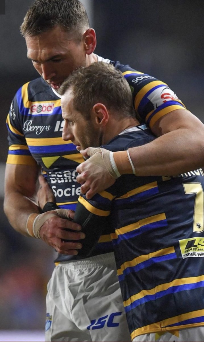 Why is everyone talking about Ronaldo when they should be talking about Kevin Sinfield? #SirKev #Legend