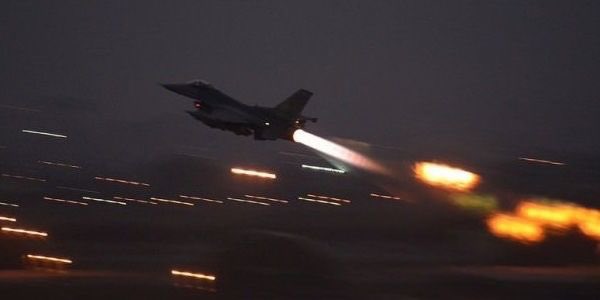 Murat09efeler's tweet photo. HESAP ZAMANI!                              Türk Ordusu, bu zorlu coğrafyadaki en büyük gücümüz ve dayanağımızdır.

Allah, ordumuzu muzaffer eylesin.
Evlâtlarımızın ayağına taş değmesin.
Dualarımız ve kalbimiz, Türk Silahlı Kuvvetleri ile... 🇹🇷🤲 https://t.co/YtaBStOm1a