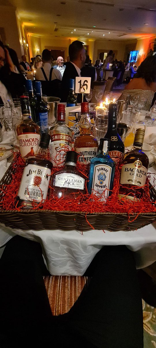 Natalie Fox (Churney) tweet media