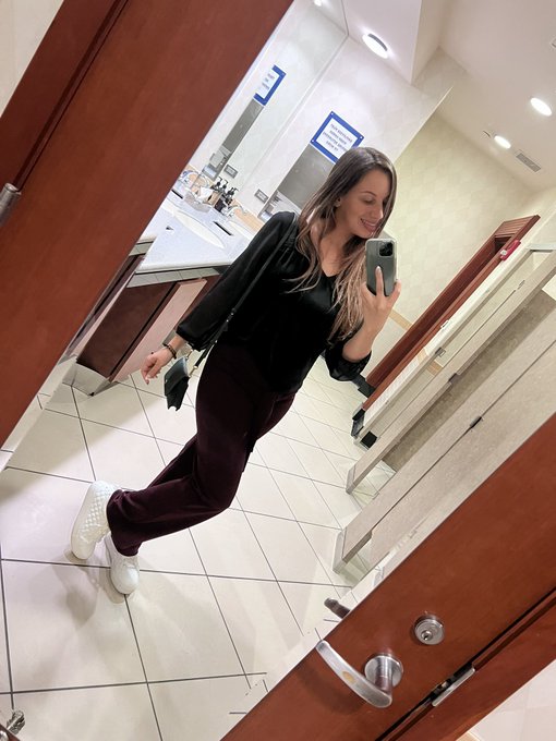 En route to Cancun!! 😎🍾 https://t.co/x4nQA2x709<a href="/tag/mvsales"class="tags"><span>#mvsales</span></a>