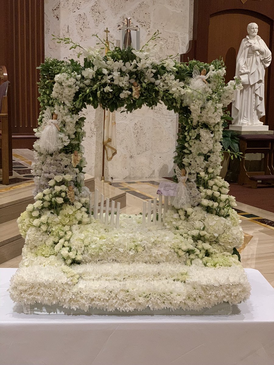 flowerkingdom's tweet photo. We were truly honored today to be entrusted with some of the floral tributes for final journey for one of our wonderful clients. https://t.co/FFMukObmGr