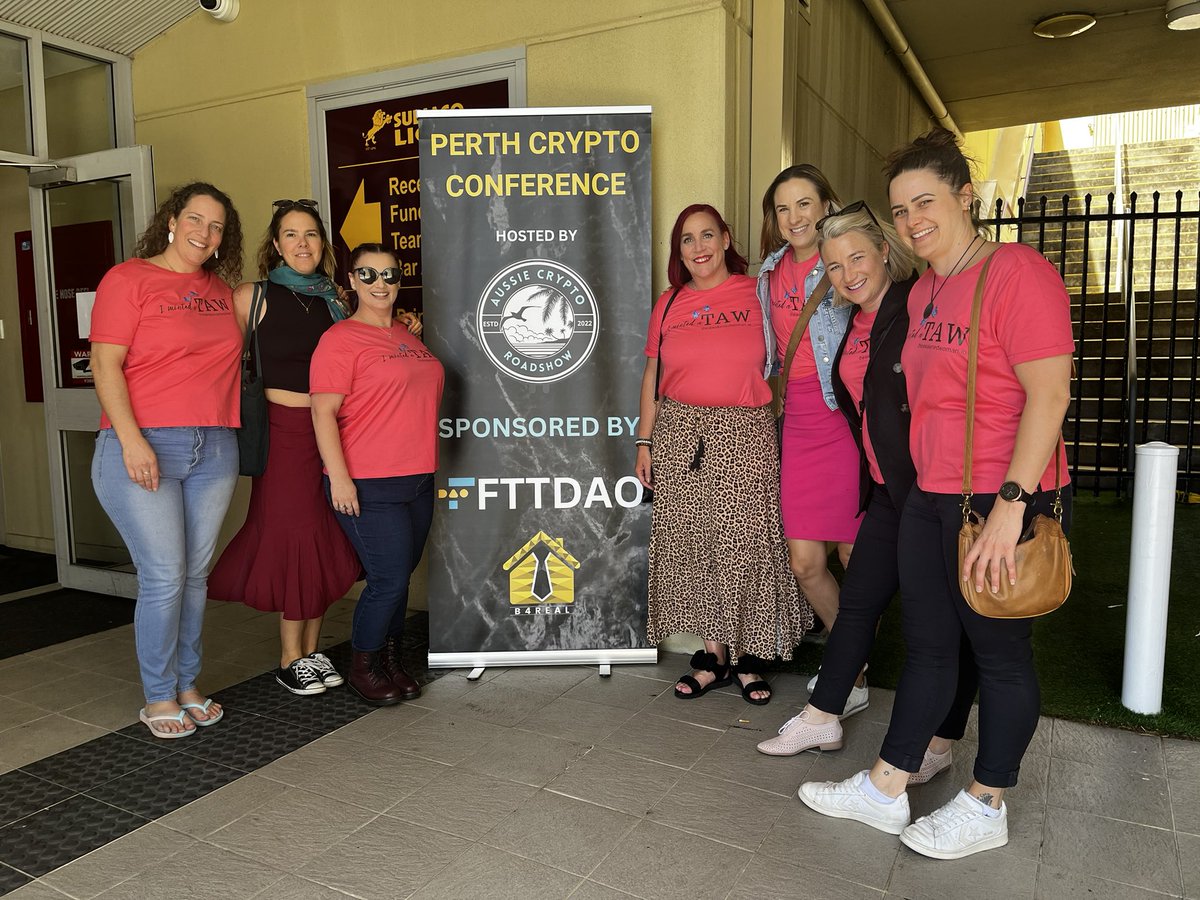 TrudieMarie1's tweet photo. Power to the women entering the Web3 space… WA @awakenedwomanft attending PCC in pink!! https://t.co/gDn9HRNrb2
