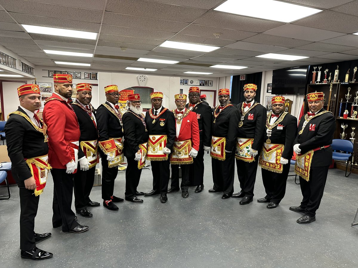 pm_ronnielove's tweet photo. A few of the visitors at the Most Excellent Adolphus P. Hall 155th Annual Grand Convocation today. We had representatives from Florida, North Carolina, New York, Pennsylvania, Maryland, Delaware and others! #httl https://t.co/f8mBgIJXBr