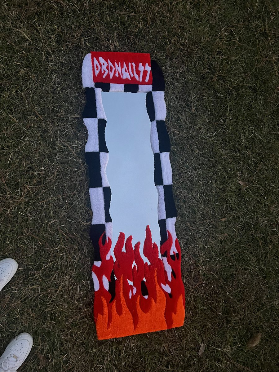 footprintplus1's tweet photo. Creating a lasting impression through every reflecTion 🔥

Our FIRST tufted mirror 

#tuftinggun #tufting #footprintplus #GramFam #LaTech #ULM https://t.co/yivWL3YB0K
