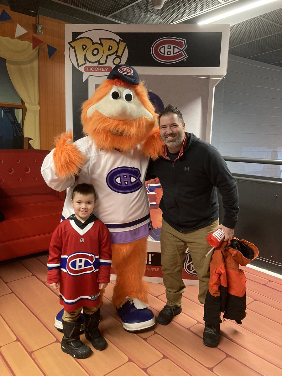sylvain_loyer's tweet photo. Go Habs go!!!
#habselfie @CanadiensMTL https://t.co/rqiNwWIao8