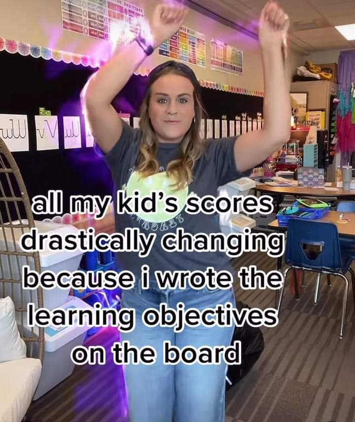 Help A Teacher tweet media