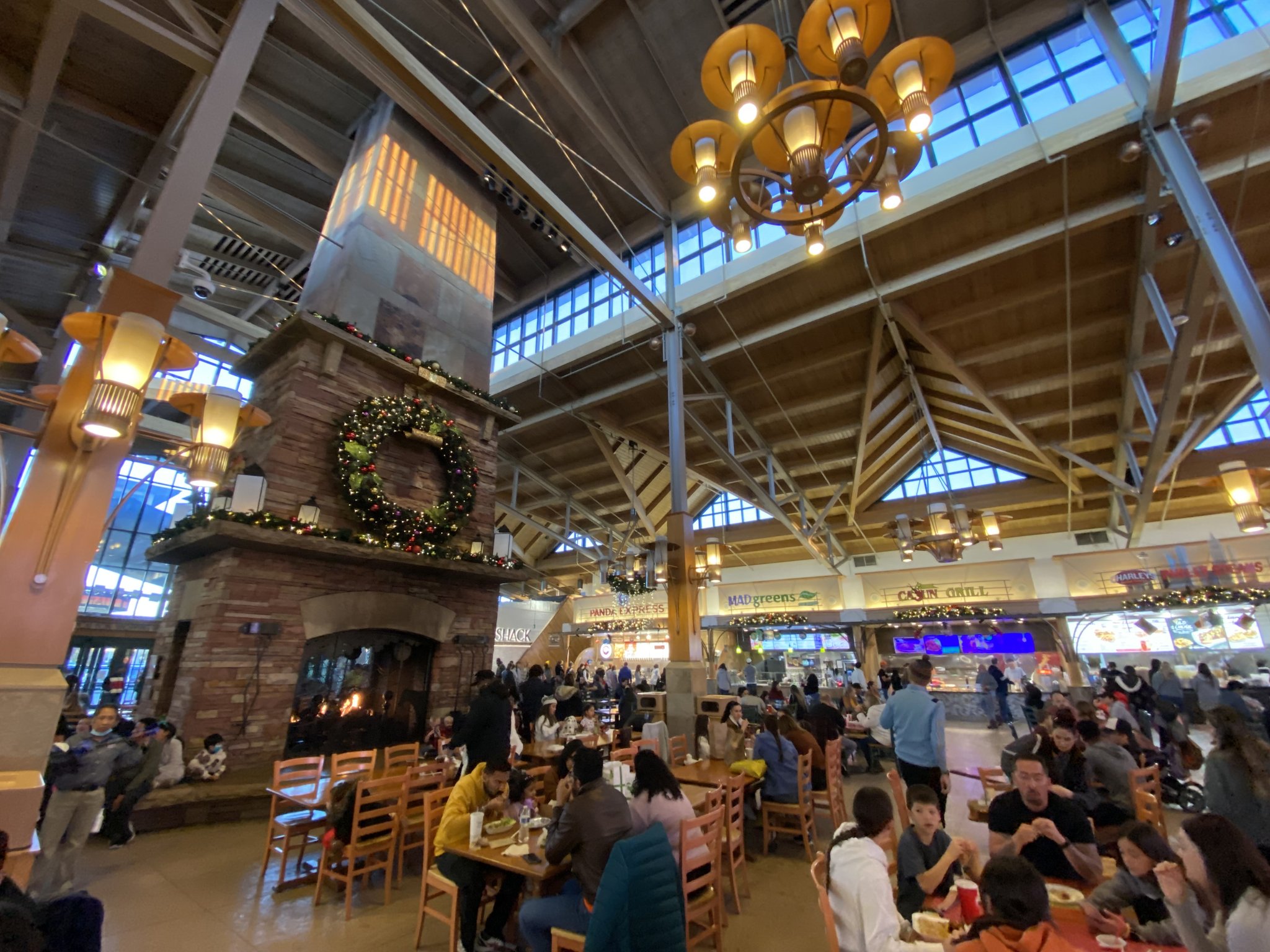 Nag Champa Enjoyer on X: I'm almost embarrassed to say it but the food  court at Park Meadows Mall is actually one of the cooler public spaces in  the south Denver burbs