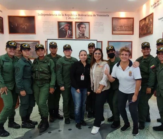 En virtud del Día Internacional de la Eliminación de la Violencia en Contra de la Mujer, en el Comando <a href="/AB_Guardacostas/">Comando de Guardacostas</a>, se  realizó conferencia sobre violencia en contra de la mujer, formas de violencia, dichas  ponencias fueron realizadas por parte de  <a href="/Defensoria_Vzla/">Defensor del Pueblo</a>