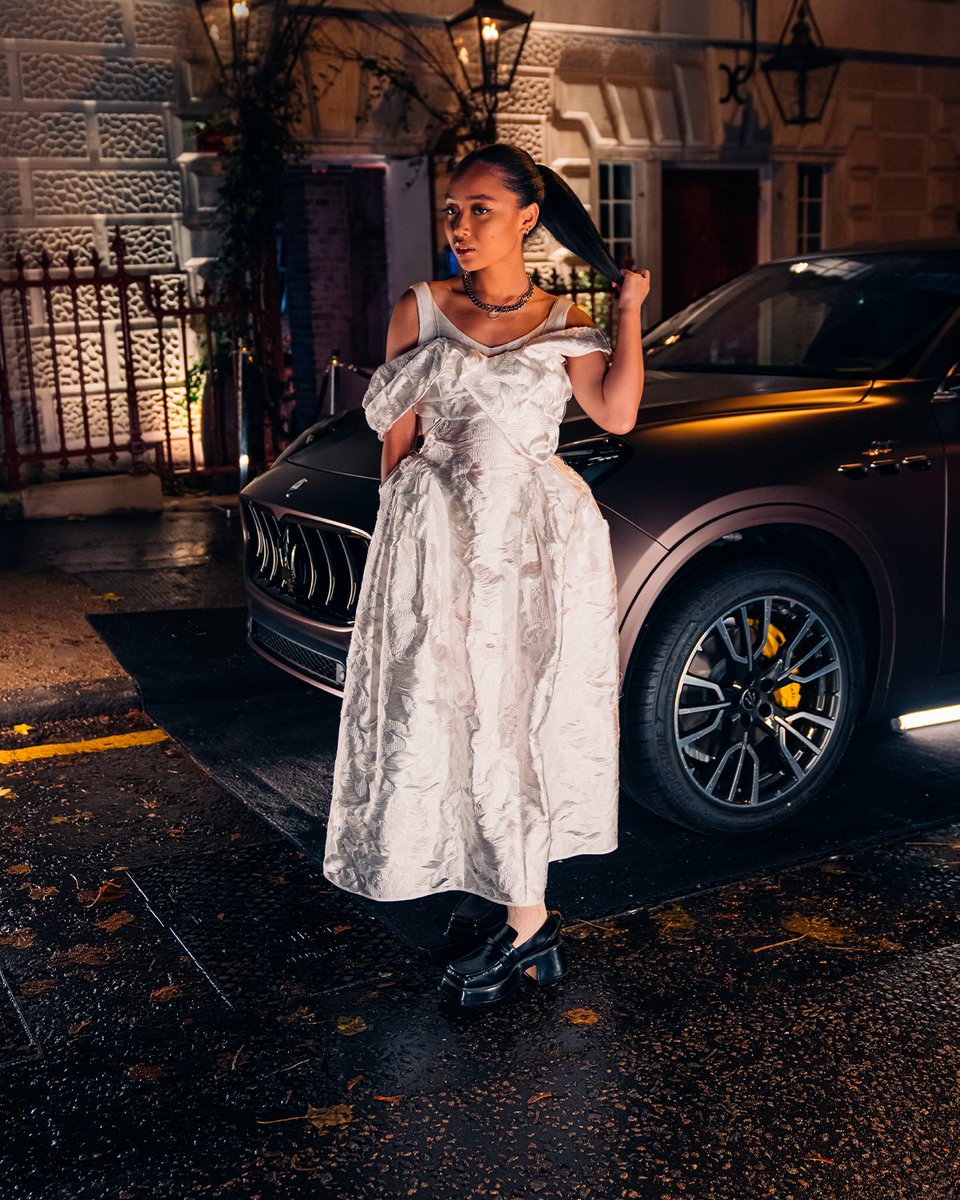 maserati_th's tweet photo. Such a vibe. And then some.
The audacious #MaseratiGrecale met the emotion of @wiffigriffy's tones in the stunning @SessionsArtsClub.
Contemporary, elegant, irresistible, it’s the #EverydayExceptional effect. 
This is London.
Your City. Your Grecale. https://t.co/iZpuiWIgaC