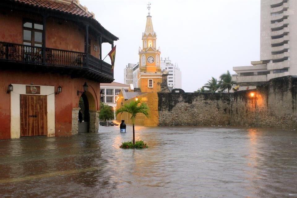 #COP27 #Cartagena #ClimateEmergency #ColombiaEsCOP27 #ElonMusk #floods