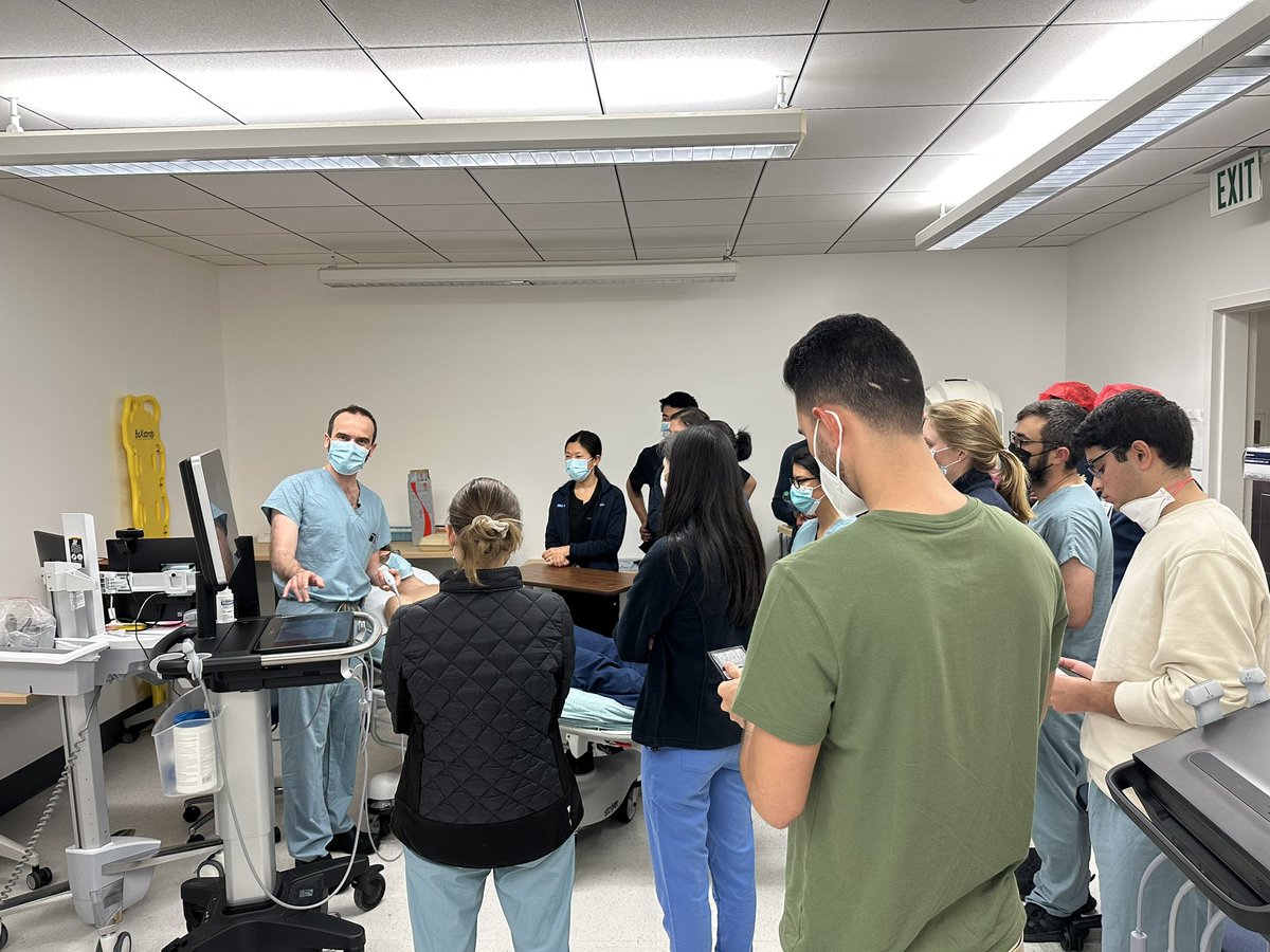 We had an awesome POCUS Training Program session tonight with our IM residents! We got to learn and practice Cardiac POCUS with the stellar cardiology fellow <a href="/SamJacksonMD1/">Sam Jackson</a>! <a href="/uclaimchiefs/">UCLA Internal Medicine Chief Residents</a> <a href="/RSarnoff/">Rachel Sarnoff, MD</a>