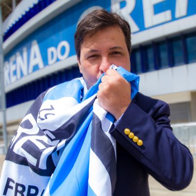 GremioTimeLine's tweet photo. Números da eleição do @Gremio:
307 votos
9 votos em branco
126 na chapa 1 - Odorico
172 na chapa 2 - Guerra
#AgoraÉGuerra #Rouba+ https://t.co/8L1AxmBTKb