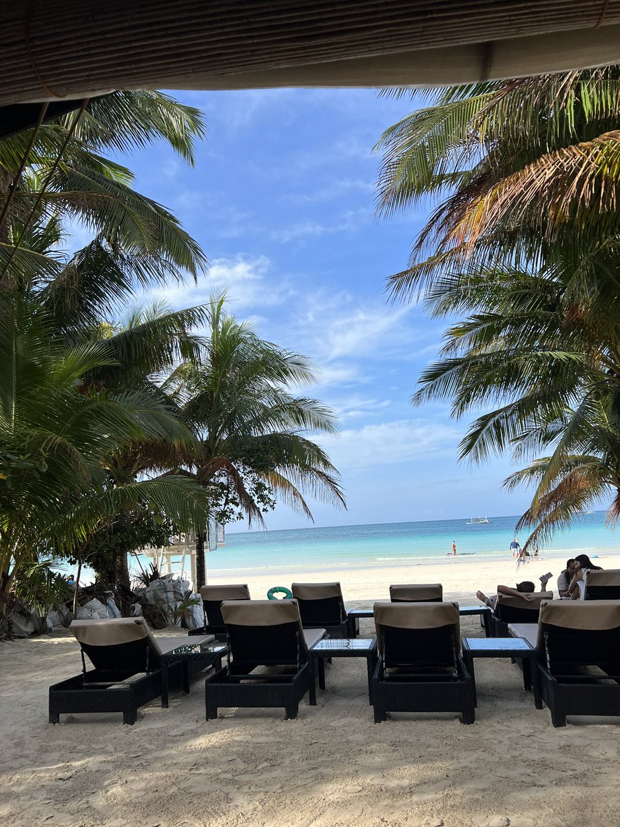 JanetteDee1102's tweet photo. Have a great morning! Mabuhay from #boracay #caticlan #philippines ❤️‍🔥❤️‍🔥❤️‍🔥 https://t.co/G6Hb4Q77zS