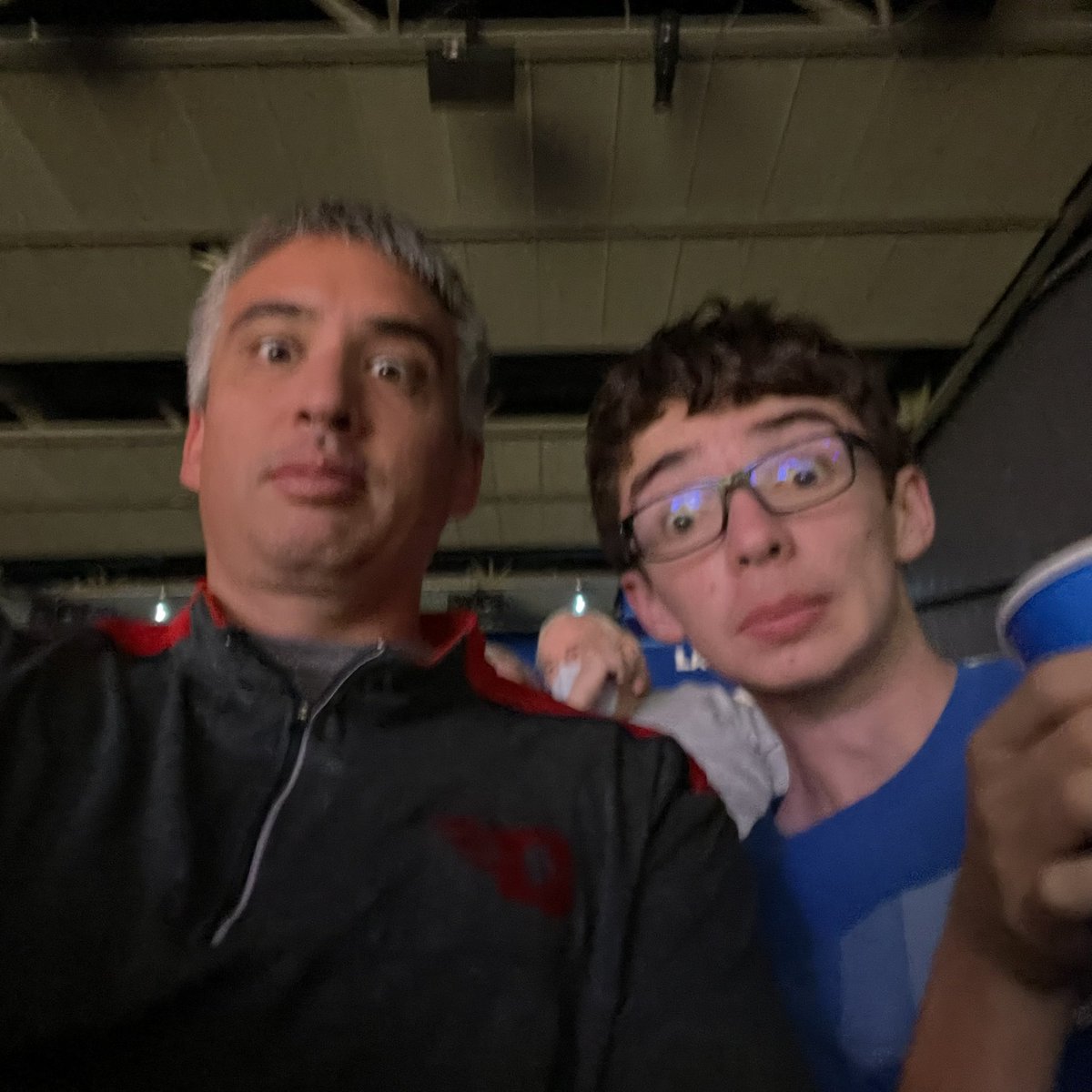 StephenA1999's tweet photo. First game of the year and UD opened the game with 2 treys and two dunks! @AdamFromThe614 #dayton6th https://t.co/tNMGTEfaOC