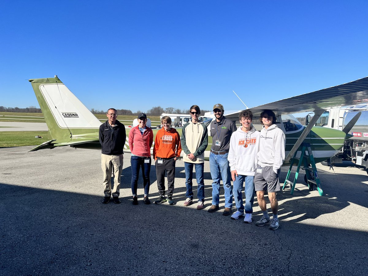 NEXTCoordinator's tweet photo. Just one of many ways Greater Latrobe is #futurefocused. Students in Aerospace Engineering getting flight time in a Cessna at @PalmerAirport &amp; not just learning about it in a classroom. Each student had a turn as the co-pilot &amp; working the controls alongside a flight instructor. https://t.co/L53KQhwFYC