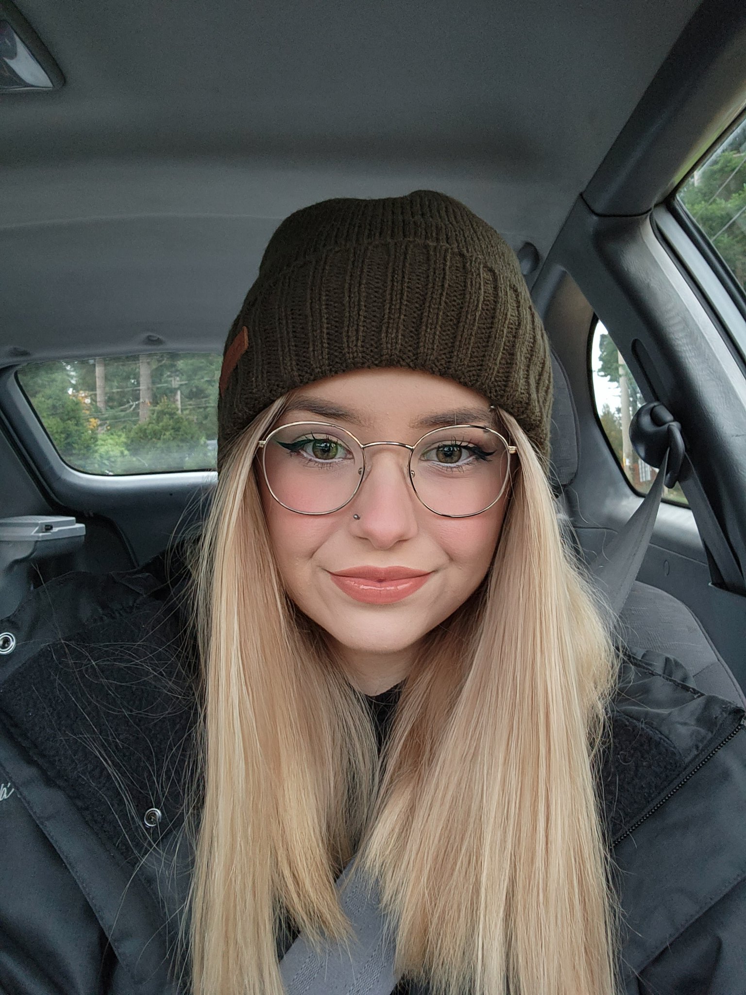 aluraye ♡ on X: canada be cold ♡ t.coqaatWEwPeH  X