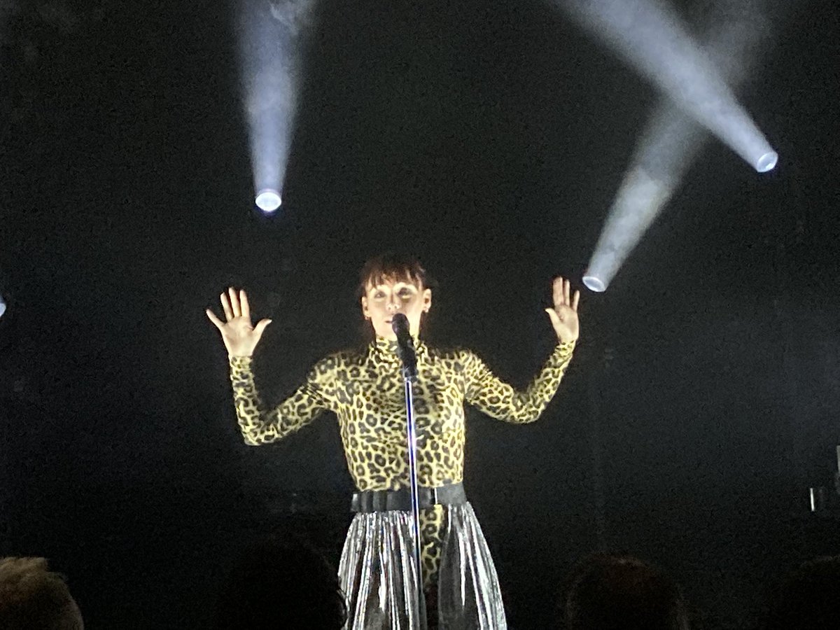 Eindeloos verdwalen in De Wildernis. 
Voorbij gebaande paden. En thuis komen in Arnhem, <a href="/LuxorLive/">Luxor Live</a>  #IkWilHetNietIkDoeHetNietAlleen  
Dank voor deze weergaloze trip <a href="/wendesnijders/">wende</a> #Nils #Nicky #NKKNXT