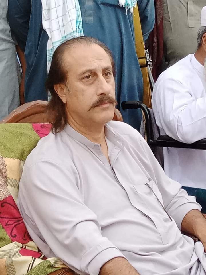 MalirMUJ's tweet photo. Happy Birthday Champion KinG Of Dissert Jeep Really Pakistan Nawabzada Mir  Nadir Ali Khan Magsi @M_NMagsi MPA Sindh  🎂🌹💐❤ 🤲❤️🎂🏆👑🎉 @BBhuttoZardari @AAliZardari @TeamNadirKMagsi @TeamNadirMagsi @SaifMagsi @AlNoorMagsiPAk @PPP_BBZ @TEAMBILAWALBBZ https://t.co/l4D4LbPiXS