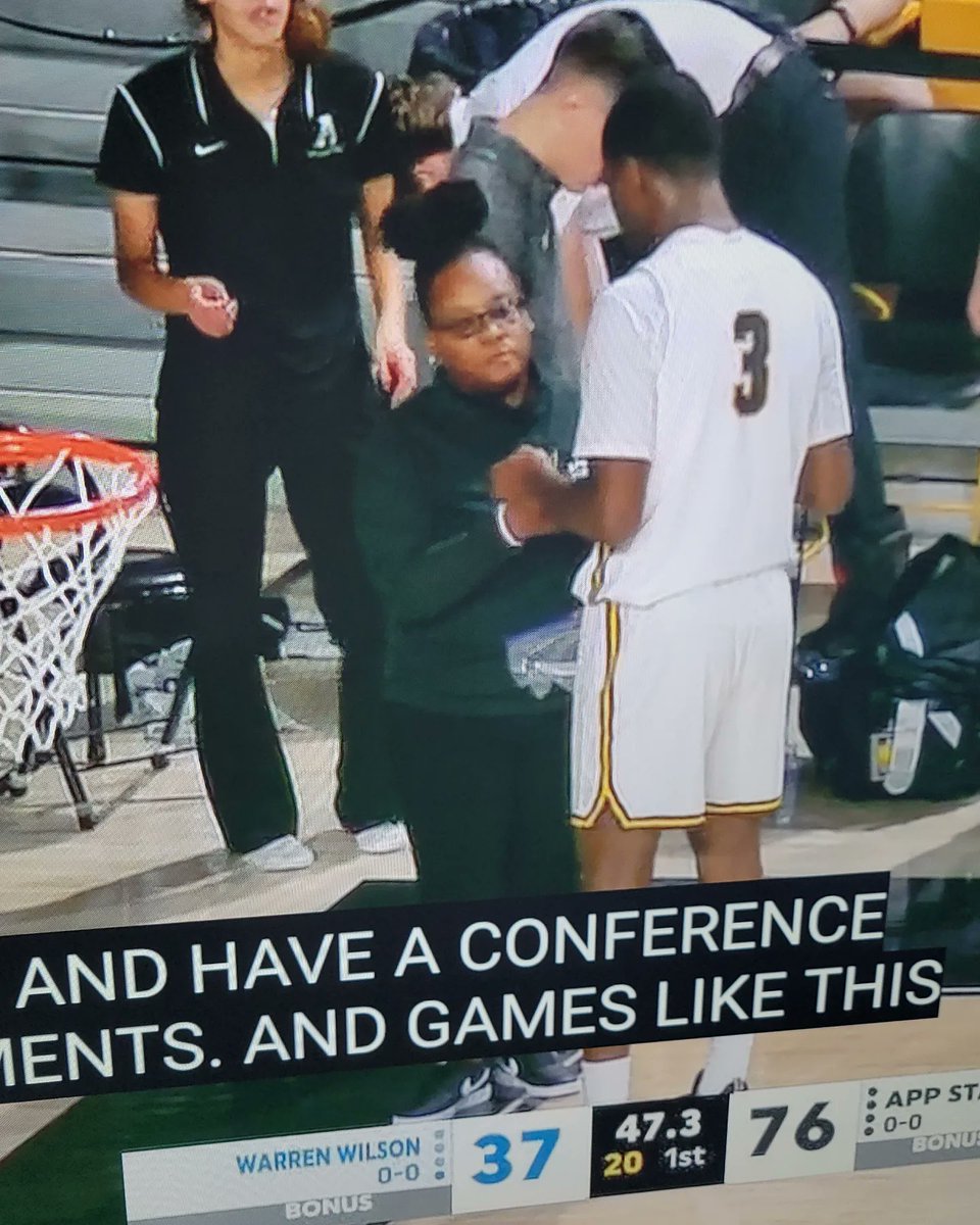 msptechteach's tweet photo. That time of year again...go @AppStateMBB with the best AT in the biz MY sister @Gina_ATC https://t.co/um2BK8lAJE